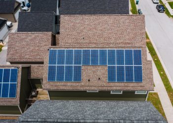 Napelem rendszer telepítés Miskolcon – Hogyan zajlik a kivitelezés?